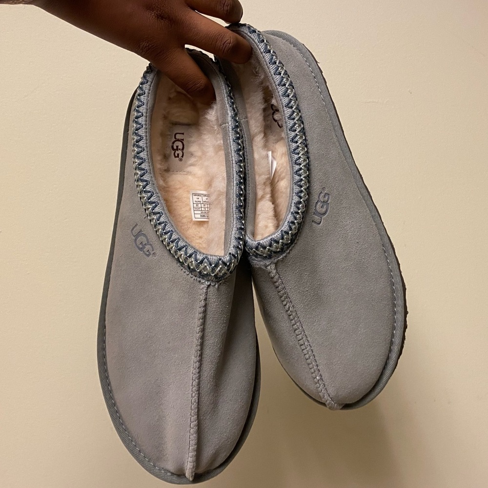 Mens 11 Ugg Tasman Slipper (Never worn)